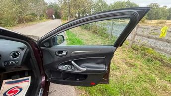 Ford Mondeo 2.3 Titanium X 5dr