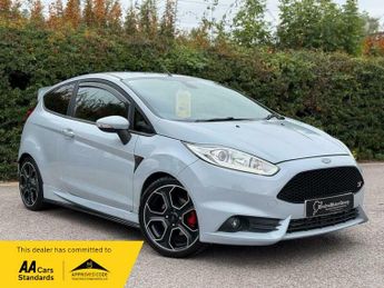 Ford Fiesta 1.6T EcoBoost ST-200 Euro 6 3dr