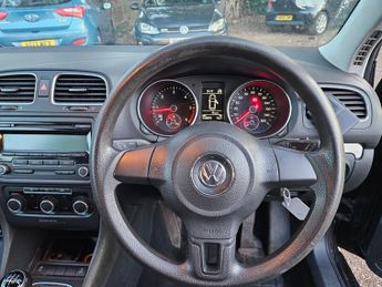 Volkswagen Golf S TDI BLUEMOTION