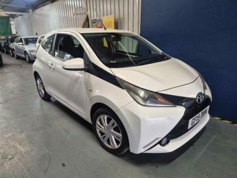 Toyota AYGO 1.0 VVT-i x-pression Euro 5 3dr Euro 5