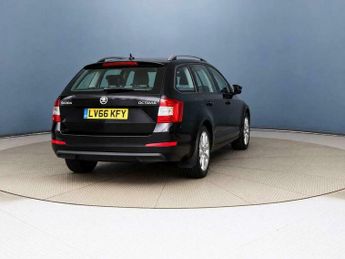 Skoda Octavia 1.6 Octavia SE L TDI Semi-Auto 5dr