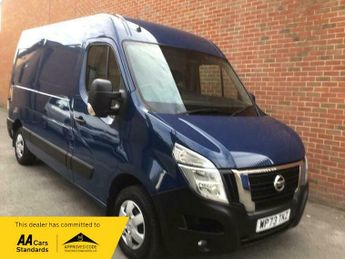 Nissan Interstar 2.3 dCi 35 Tekna FWD L2 H2 Euro 6 (s/s) 4dr