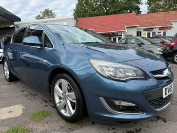 Vauxhall Astra 1.6i SRi Euro 6 5dr