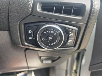Ford Focus TITANIUM