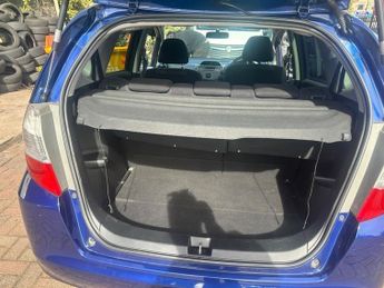 Honda Jazz I-VTEC ES I-SHIFT