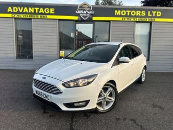 Ford Focus 1.0T EcoBoost Zetec Hatchback 5dr Petrol Manual Euro 6 (s/s) (12