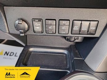 Toyota RAV4 2.5 VVT-h Icon SUV 5dr Petrol Hybrid CVT 4WD Euro 6 (s/s) (Safet