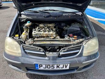 Nissan Almera Tino 1.8 S 5dr