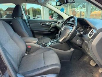 Nissan Qashqai 1.2 DIG-T N-Connecta XTRON 2WD Euro 6 (s/s) 5dr