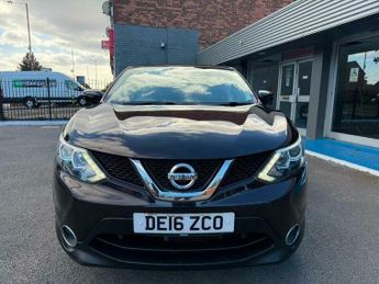 Nissan Qashqai 1.2 DIG-T N-Connecta XTRON 2WD Euro 6 (s/s) 5dr