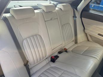 Jaguar XF D PORTFOLIO*2 FORMER KEEPER*2KEYS*MOT DUE 23/09/2027*MAIN DEALER