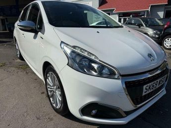 Peugeot 208 1.2 PureTech Signature Euro 6 (s/s) 5dr