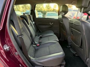 Renault Grand Scenic 1.5 dCi Dynamique TomTom Euro 5 (s/s) 5dr
