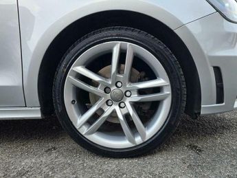 Audi A1 1.4 TFSI S line Sportback S Tronic Euro 5 (s/s) 5dr