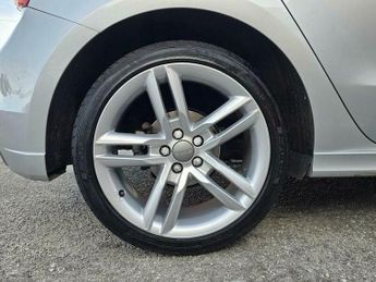 Audi A1 1.4 TFSI S line Sportback S Tronic Euro 5 (s/s) 5dr