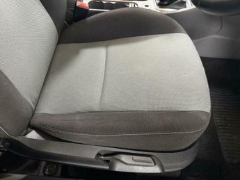 Ford Focus 1.6 Zetec 5dr
