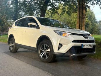 Toyota RAV4 2.0 D-4D Business Edition Euro 6 (s/s) 5dr