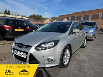 Ford Focus 1.6 Titanium Navigator Powershift Euro 5 5dr