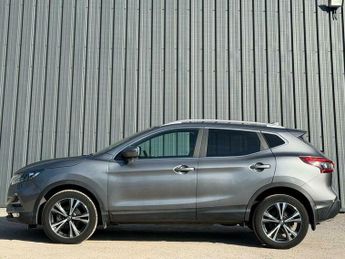 Nissan Qashqai 1.2 DIG-T N-Connecta XTRON Euro 6 (s/s) 5dr