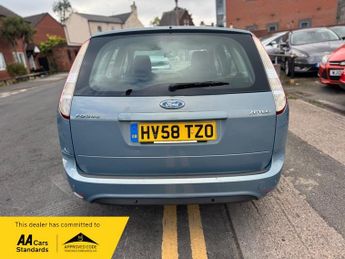 Ford Focus 1.6 Zetec 5dr