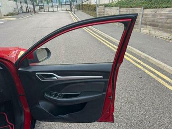 MG ZS 1.0 T-GDI Exclusive Auto Euro 6 5dr