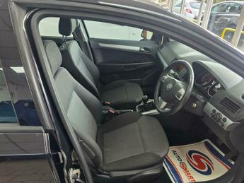 Vauxhall Astra 1.6i Active Plus 5dr