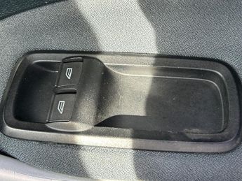 Ford Fiesta ZETEC B/TOOTH+A/C+LOW MILES+ISOFIX