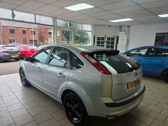 Ford Focus 1.6 Zetec Climate 5dr