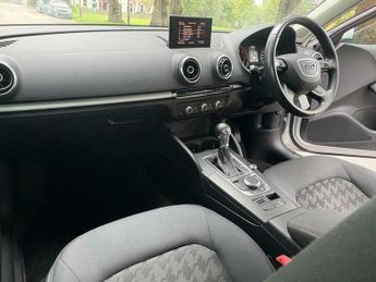 Audi A3 1.6 TDI SE Sportback S Tronic Euro 5 (s/s) 5dr