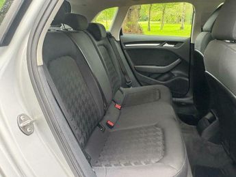 Audi A3 1.6 TDI SE Sportback S Tronic Euro 5 (s/s) 5dr