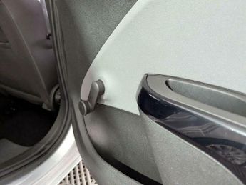 Vauxhall Corsa 1.4i SE Auto Euro 6 5dr
