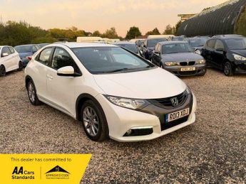 Honda Civic 1.6 i-DTEC EX Euro 5 (s/s) 5dr
