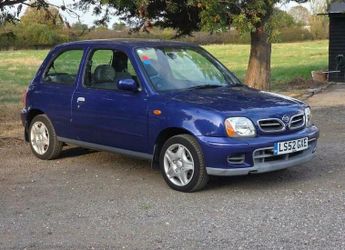 Nissan Micra 1.0 16v Twister CVT 3dr