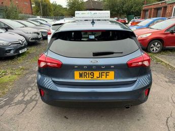 Ford Focus 1.0T EcoBoost Zetec Auto Euro 6 (s/s) 5dr