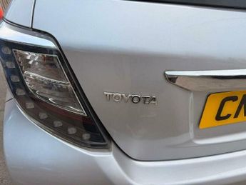Toyota Yaris 1.5 VVT-h T4 CVT Euro 5 5dr