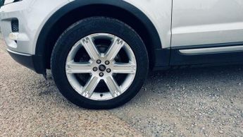 Land Rover Range Rover Evoque 2.2 SD4 Pure 4WD Euro 5 (s/s) 5dr
