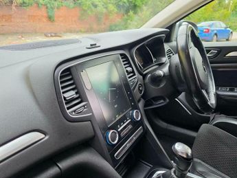 Renault Megane 1.5 dCi Dynamique S Nav Sport Tourer Euro 6 (s/s) 5dr
