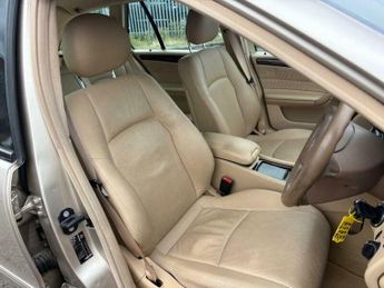 Mercedes-Benz C Class 2.6 C240 Elegance 5dr