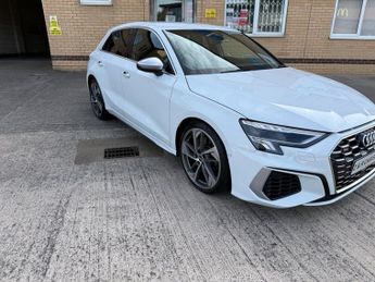 Audi A3 S3 TFSI QUATTRO