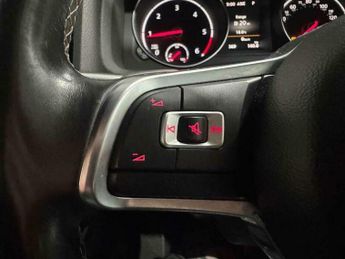 Volkswagen Scirocco 2.0 Scirocco R-Line BlueMotion Technology TDI Semi-Auto 3dr