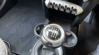 MINI Hatch 1.6 Cooper Euro 5 3dr