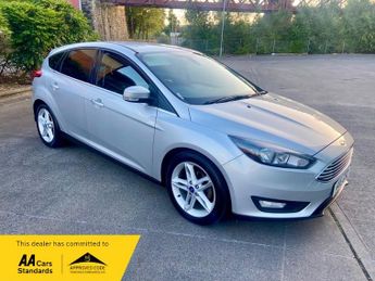 Ford Focus ZETEC 1.5 TDCI 120