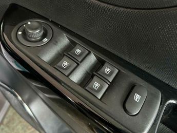 Renault Captur 1.5 dCi ENERGY Dynamique S Nav Auto Euro 6 (s/s) 5dr