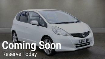 Honda Jazz 1.4 i-VTEC ES Plus CVT Euro 5 5dr