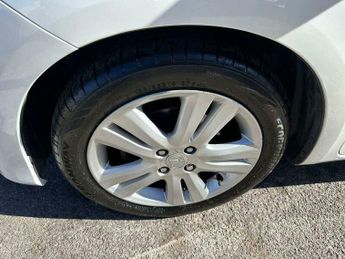 Honda Jazz 1.4 i-VTEC ES Plus CVT Euro 5 5dr