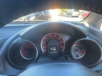 Honda Jazz 1.4 i-VTEC ES Plus CVT Euro 5 5dr
