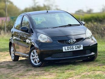 Toyota AYGO 1.0 VVT-i Black Euro 4 5dr