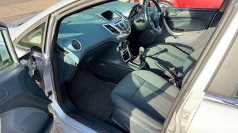 Ford Fiesta 1.4 Zetec 5dr