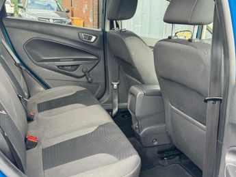 Ford Fiesta 1.0T EcoBoost Titanium Euro 5 (s/s) 5dr