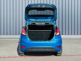 Ford Fiesta 1.0T EcoBoost Titanium Euro 5 (s/s) 5dr